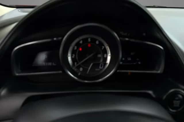 Mazda CX-3 (2017) thumbnail 5