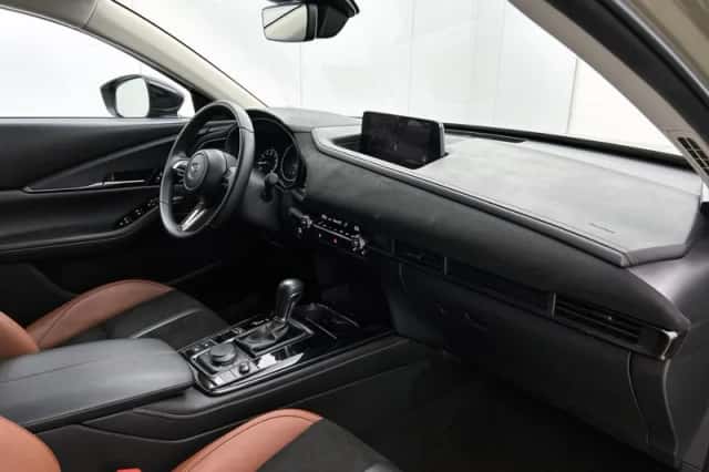 Mazda CX-30 (2025) thumbnail 6