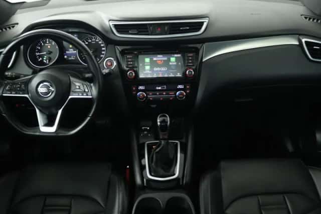 Nissan Qashqai (2018) thumbnail 4