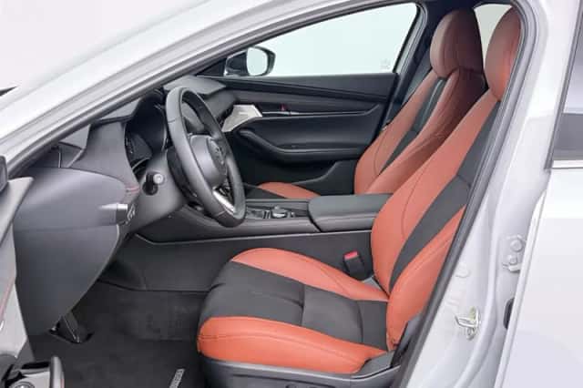 Mazda 3 (2026) thumbnail 12