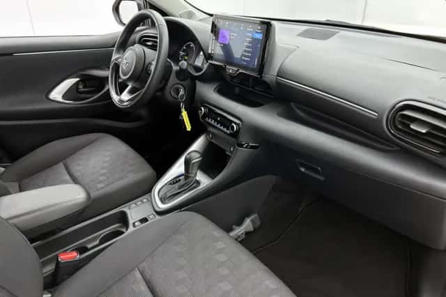 Mazda 2_Hybrid (2025) thumbnail 6
