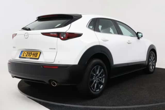 Mazda CX-30 (2021) thumbnail 2