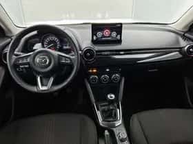 Mazda 2 (2024) thumbnail 4