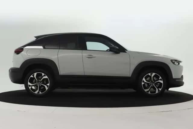 Mazda MX-30 (2025) thumbnail 12