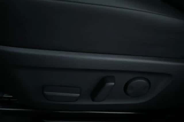 Mazda MX-30 (2025) thumbnail 23