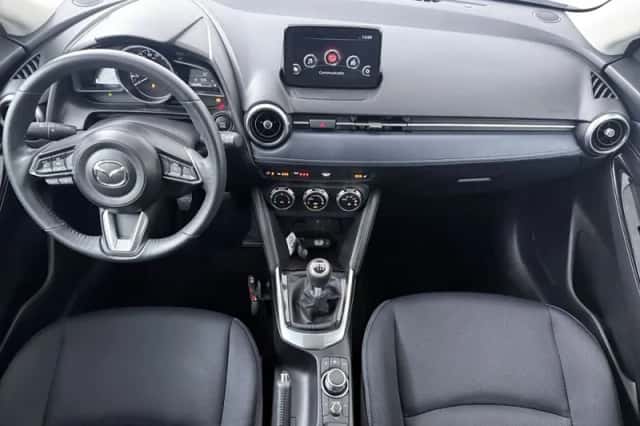 Mazda 2 (2021) thumbnail 4