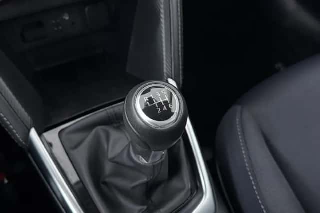 Mazda 2 (2021) thumbnail 6