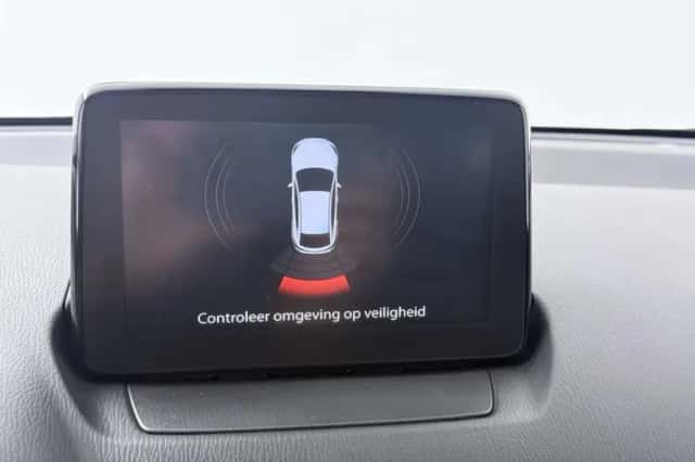 Mazda 2 (2021) thumbnail 10