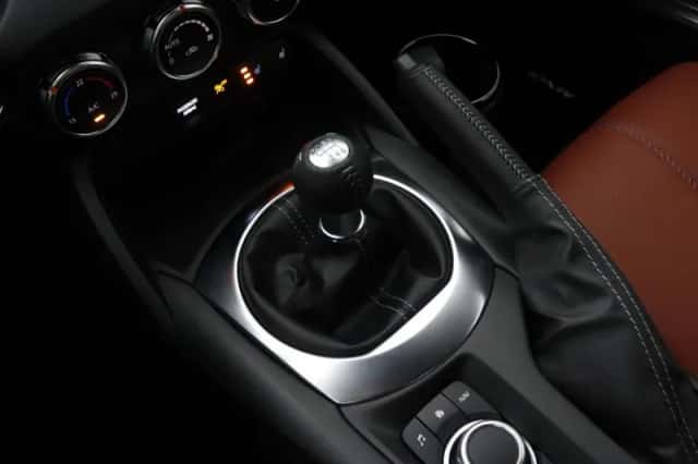 Mazda MX-5 (2023) thumbnail 11