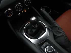 Mazda MX-5 (2023) thumbnail 11