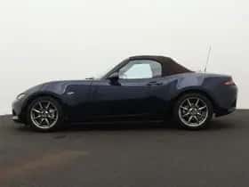 Mazda MX-5 (2023) thumbnail 3