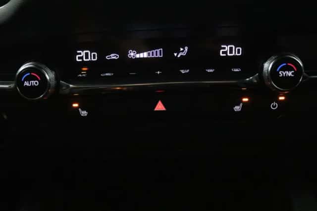 Mazda 3 (2024) thumbnail 11