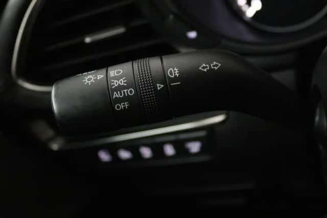 Mazda 3 (2024) thumbnail 22