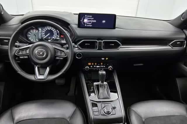 Mazda CX-5 (2023) thumbnail 4