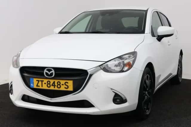Mazda 2 (2019) thumbnail 1