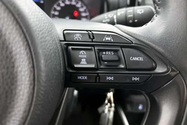 Mazda 2_Hybrid (2025) thumbnail 20