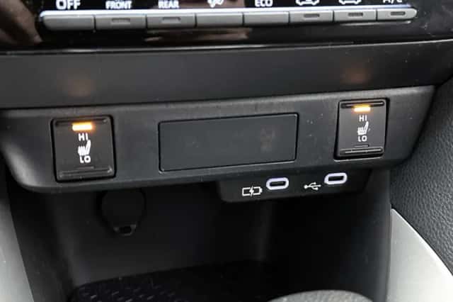 Mazda 2_Hybrid (2025) thumbnail 21