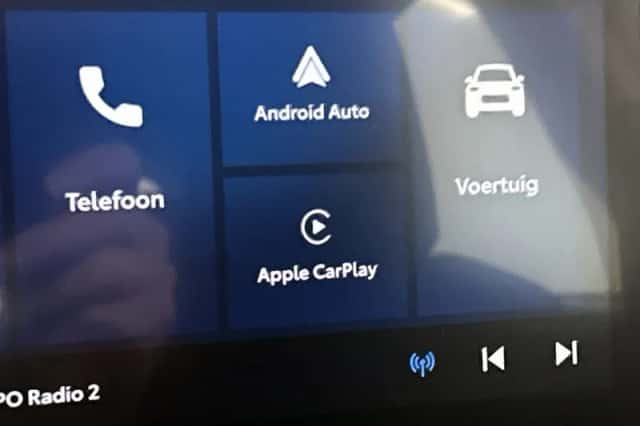 Mazda 2_Hybrid (2025) thumbnail 9