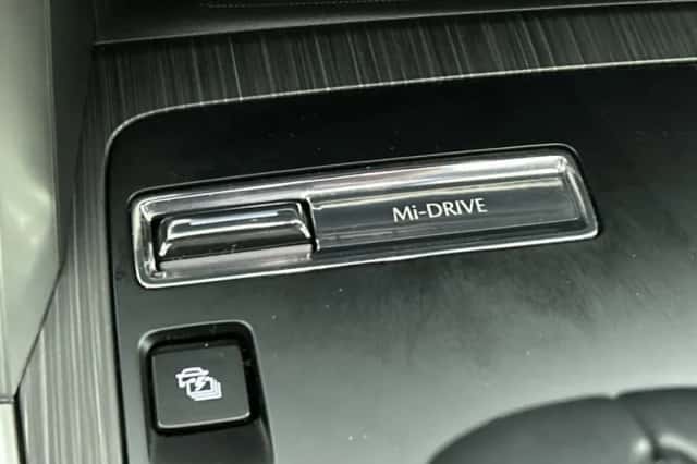 Mazda CX-80 (2025) thumbnail 29