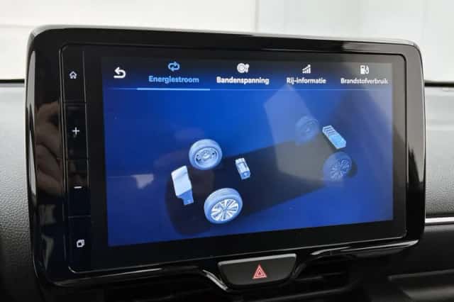 Mazda 2_Hybrid (2024) thumbnail 11