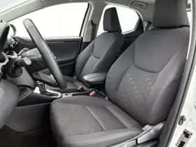 Mazda 2_Hybrid (2024) thumbnail 13