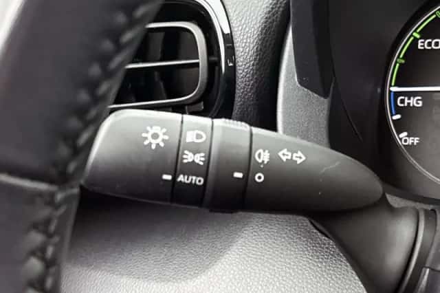 Mazda 2_Hybrid (2024) thumbnail 21