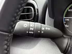 Mazda 2_Hybrid (2024) thumbnail 21