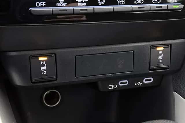 Mazda 2_Hybrid (2024) thumbnail 23
