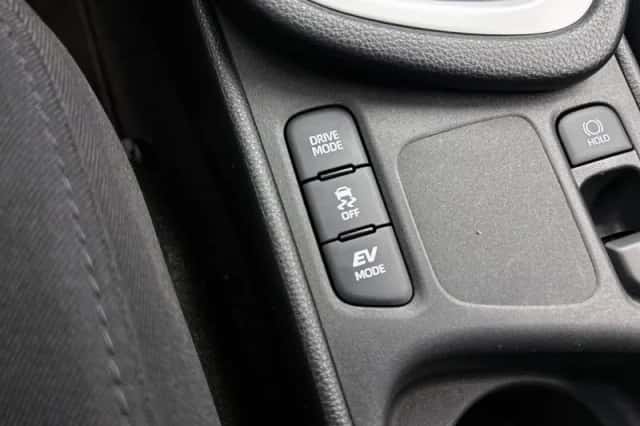 Mazda 2_Hybrid (2024) thumbnail 7