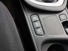 Mazda 2_Hybrid (2024) thumbnail 7