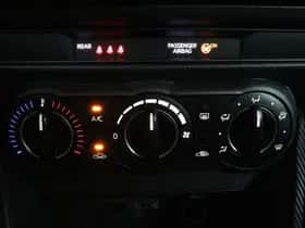Mazda 2 (2021) thumbnail 19
