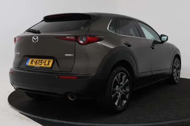 Mazda CX-30 (2021) thumbnail 2