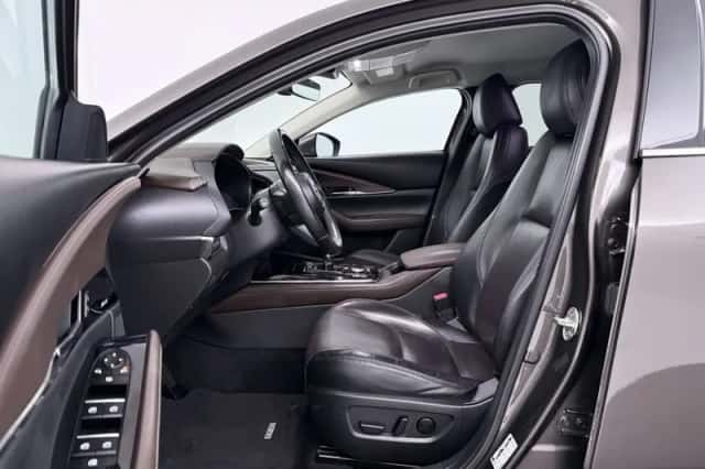 Mazda CX-30 (2021) thumbnail 4