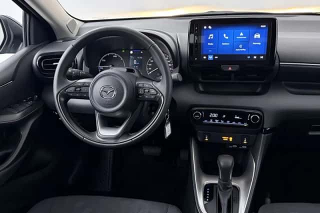 Mazda 2_Hybrid (2026) thumbnail 16