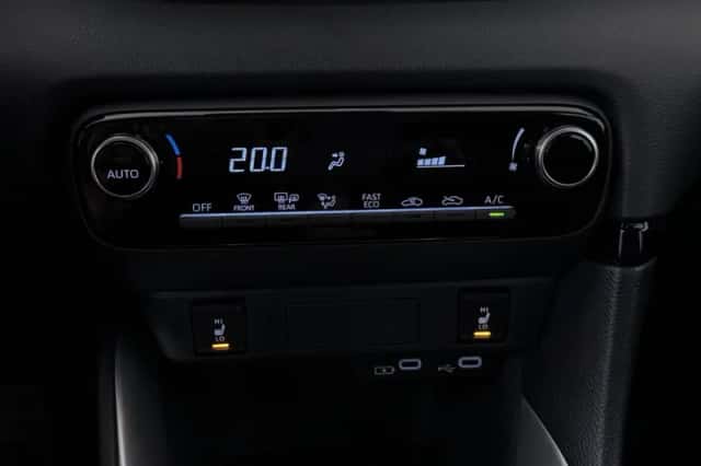 Mazda 2_Hybrid (2026) thumbnail 7