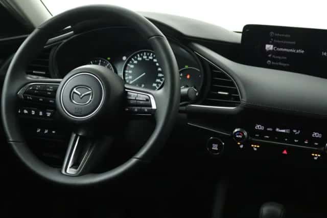 Mazda 3 (2025) thumbnail 18