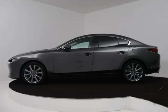 Mazda 3 (2025) thumbnail 3