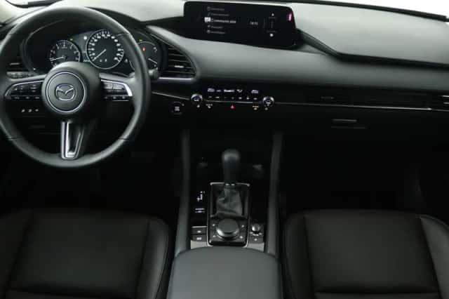 Mazda 3 (2025) thumbnail 4