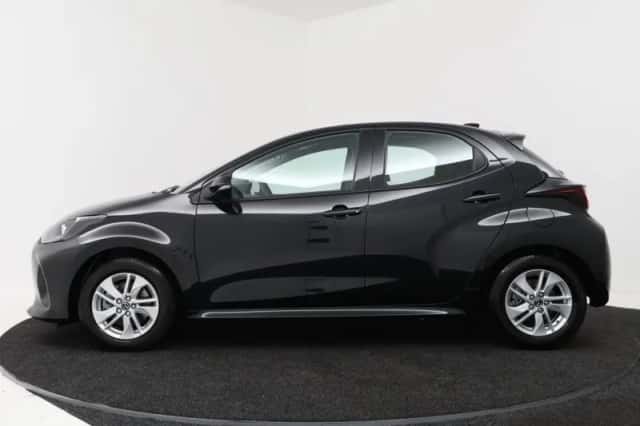 Mazda 2_Hybrid (2025) thumbnail 3