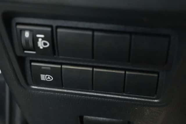 Mazda 2_Hybrid (2025) thumbnail 22