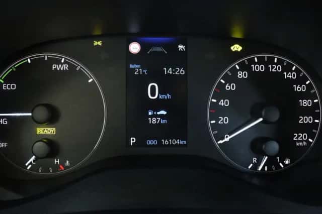 Mazda 2_Hybrid (2025) thumbnail 5