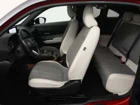 Mazda MX-30 (2021) thumbnail 13