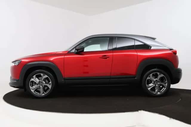 Mazda MX-30 (2021) thumbnail 3