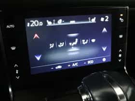 Mazda MX-30 (2021) thumbnail 8