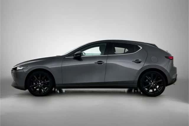 Mazda 3 (2024) thumbnail 3
