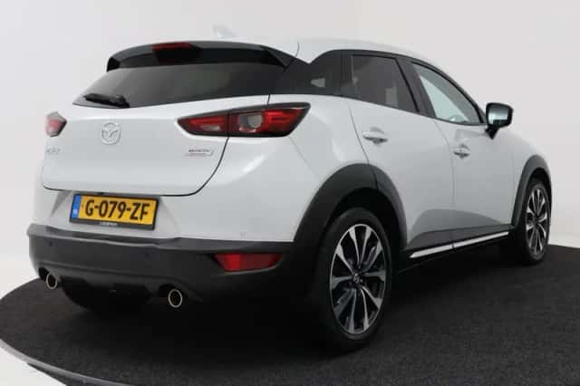 Mazda CX-3 (2019) thumbnail 2