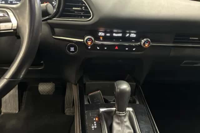 Mazda CX-30 (2021) thumbnail 18