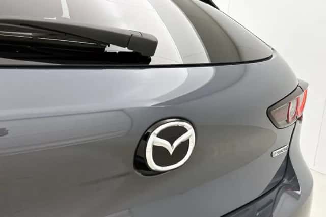Mazda 3 (2024) thumbnail 18