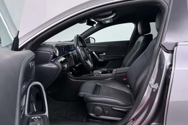 Mercedes-Benz CLA-Klasse (2022) thumbnail 4