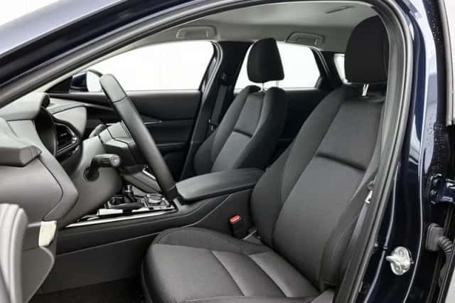 Mazda CX-30 (2025) thumbnail 15